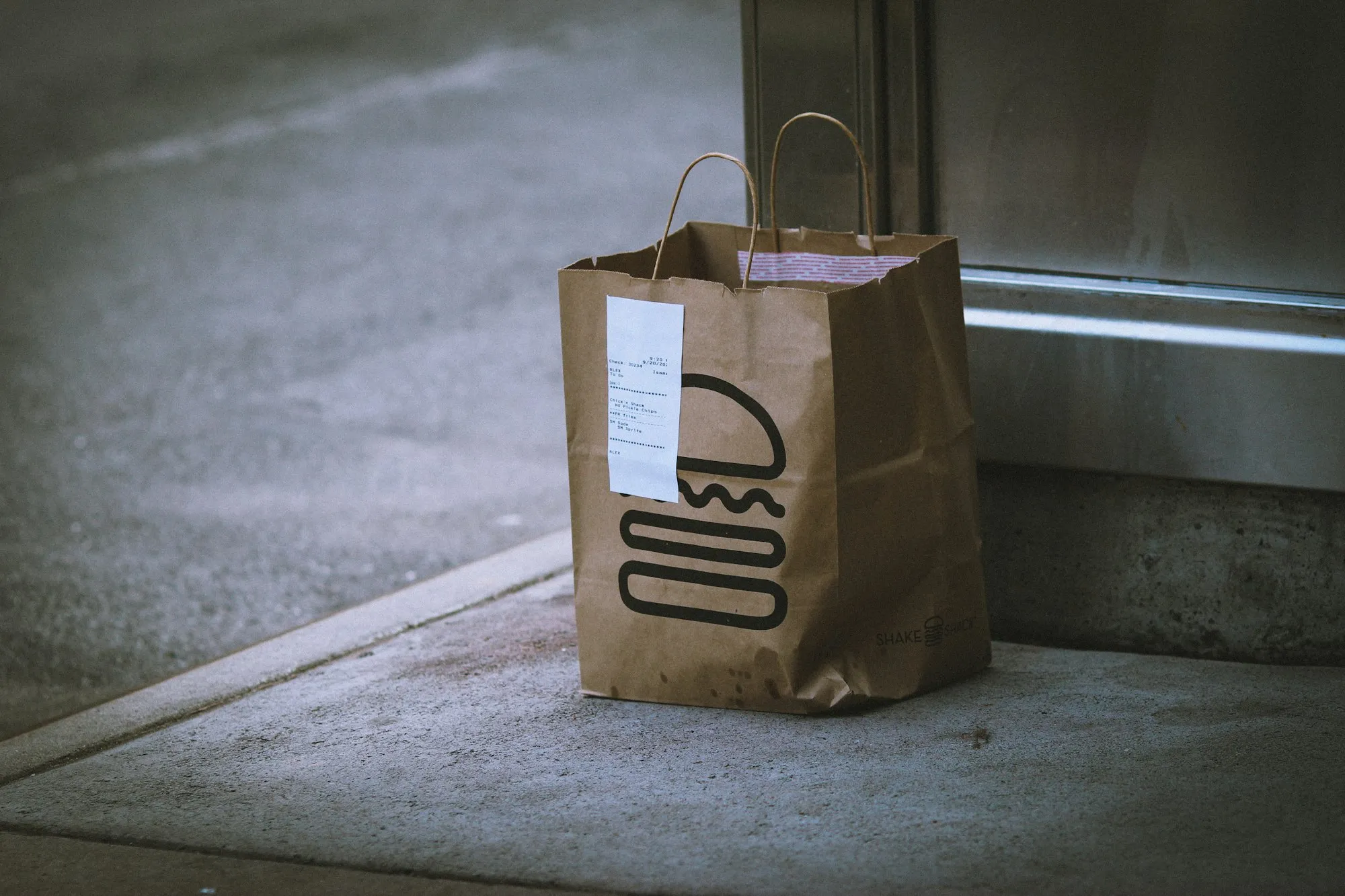 Food Delivery & Takeaway